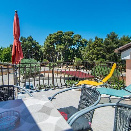 Apartment Vesna Rovigno Esterno foto