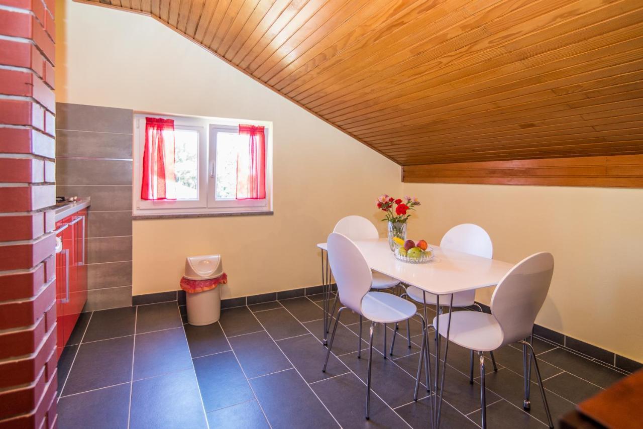 Apartment Vesna Rovigno Esterno foto