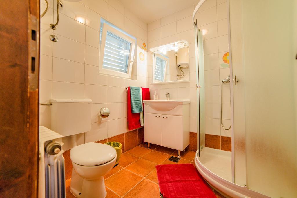Apartment Vesna Rovigno Esterno foto