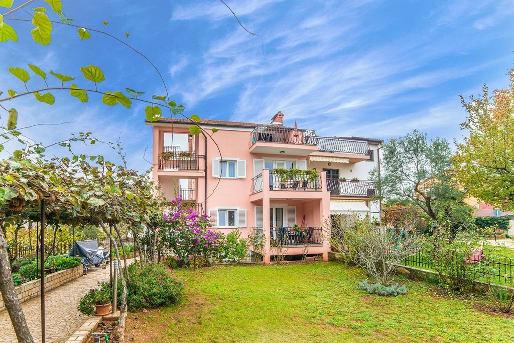 Apartment Vesna Rovigno Esterno foto